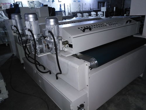 PVC板光油機機械設備研發 關鍵技術、應用與市場前景